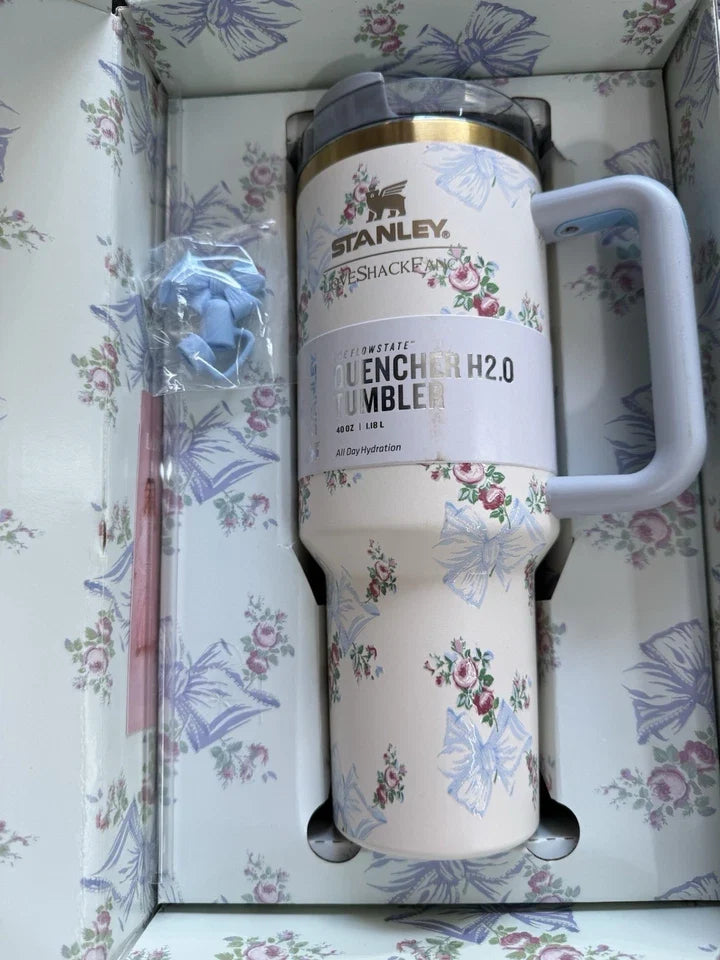 Stanley x LoveShackFancy Quencher H2.0 Tumbler 40 oz Blue